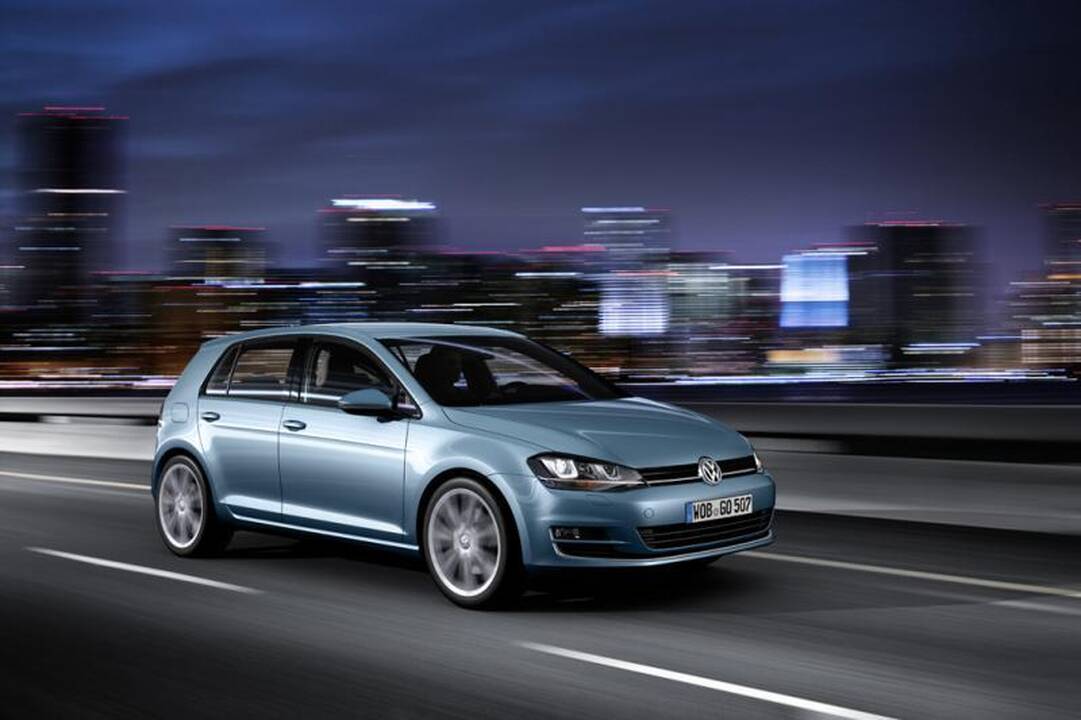 Paryžiaus autosalono žvaigždė – „Metų automobilio 2013“ konkurse