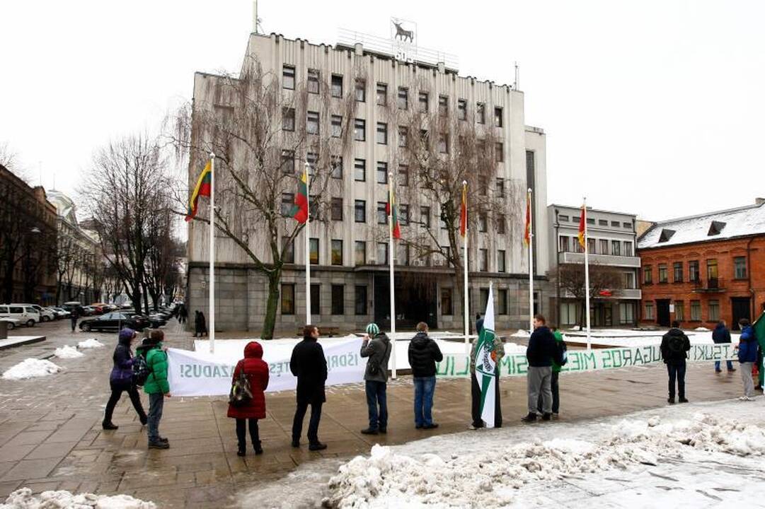 Kauno valdžia paniekino pagalbos prašantį „Žalgirį“ 