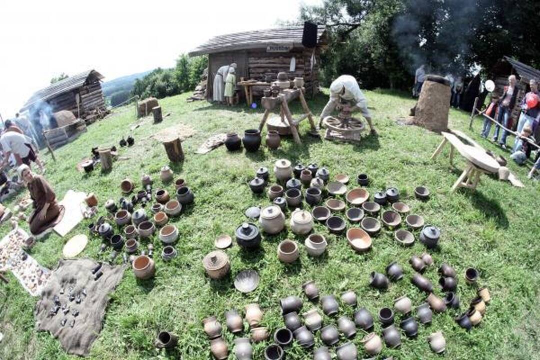 Į Kernavę grįžta gyvosios archeologijos festivalis