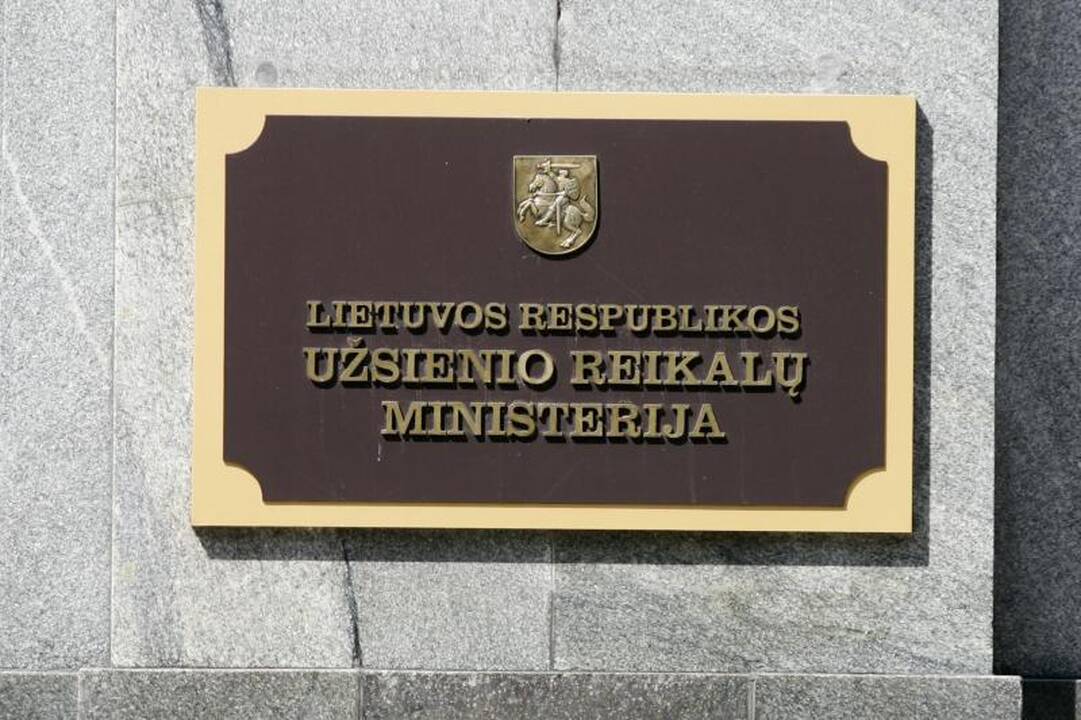 ES diplomatinėje tarnyboje - 10 Lietuvos diplomatų iš 874