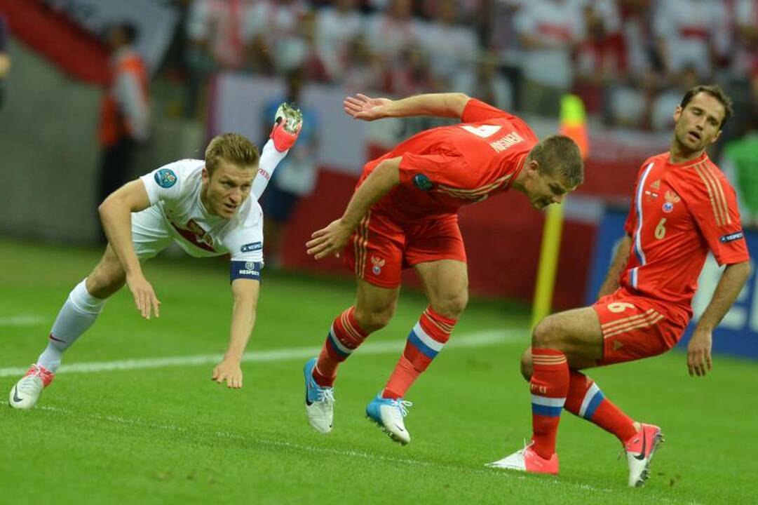 Euro 2012: Rusijos ir Lenkijos vienuolikės sužaidė lygiosiomis