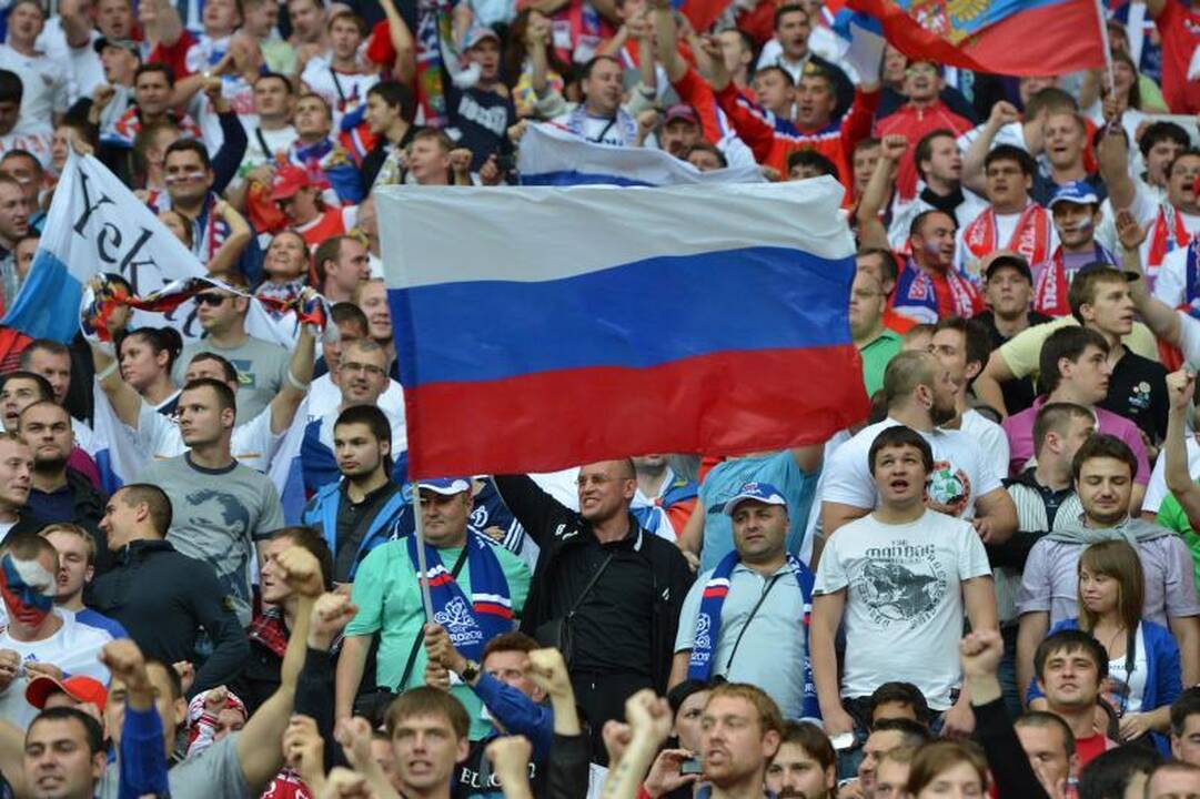 Euro 2012: Rusijos ir Lenkijos vienuolikės sužaidė lygiosiomis