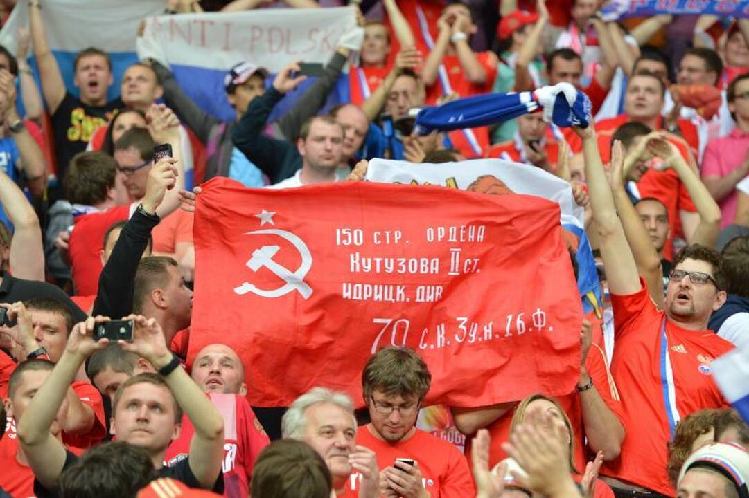 Euro 2012: Rusijos ir Lenkijos vienuolikės sužaidė lygiosiomis