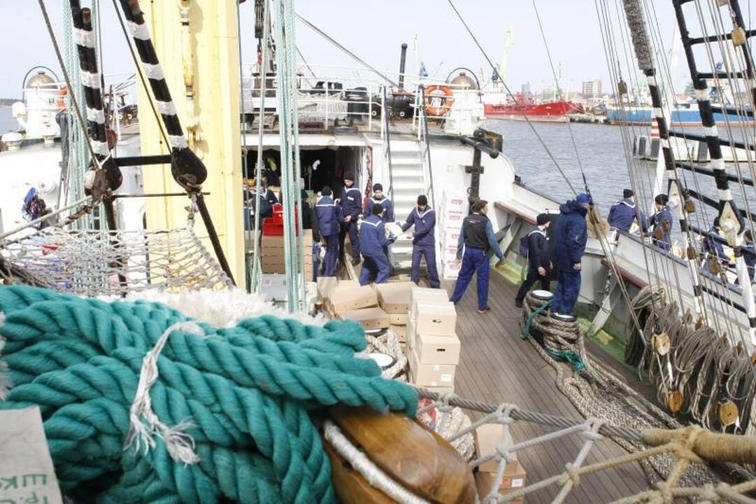 Burių sezoną Klaipėdoje atidarė „Kruzenshtern“