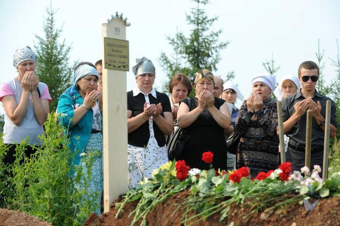 Paviešinti narų filmuoti vaizdai iš nuskendusios „Bulgarijos“