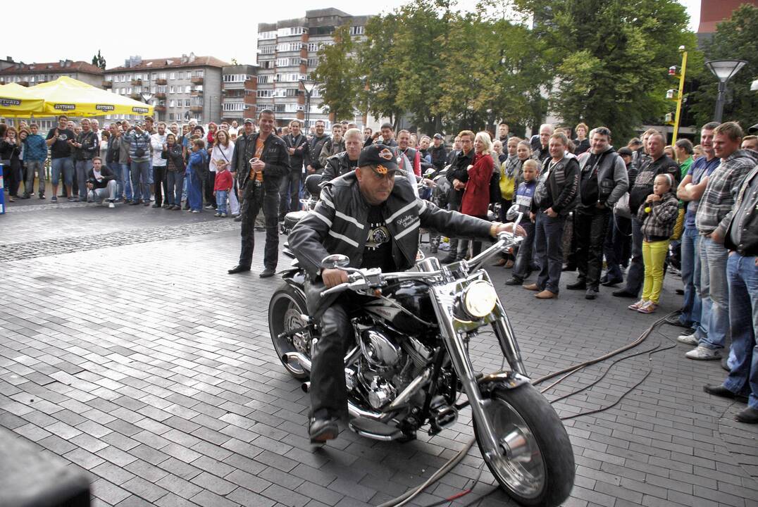 Baikerių šventėje – atrakcijos ir įspūdinga technika