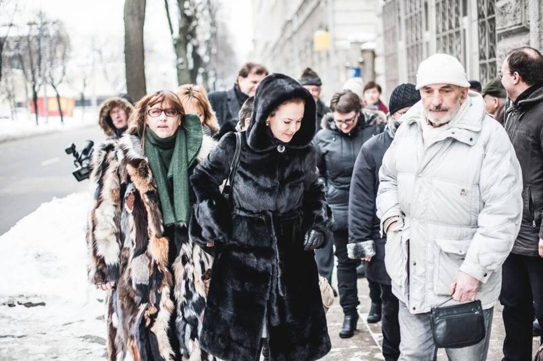 Visuomenininkai apie „Tiesos“ bylą: valdžia terorizuoja vaikus