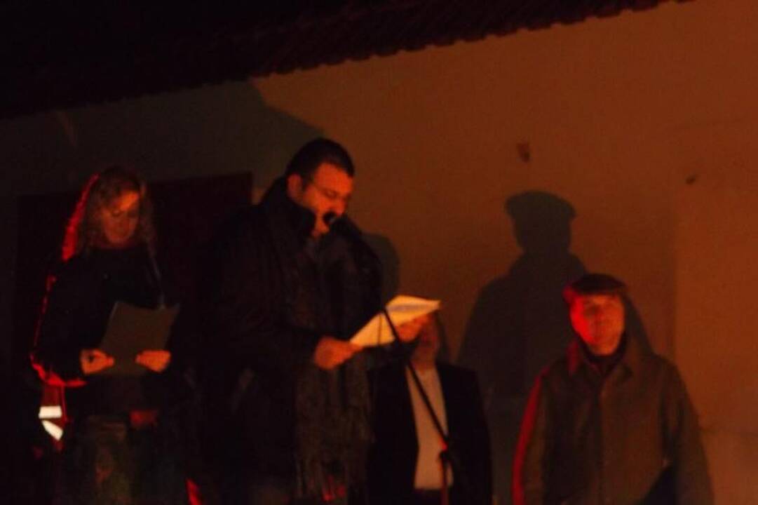 Užupyje atidengta Konstitucijos lenta arabų kalba 
