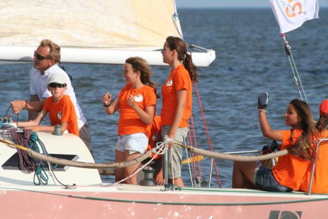 „Kuršių marių" regata: kapitonai sėdo į vaikų jachtas