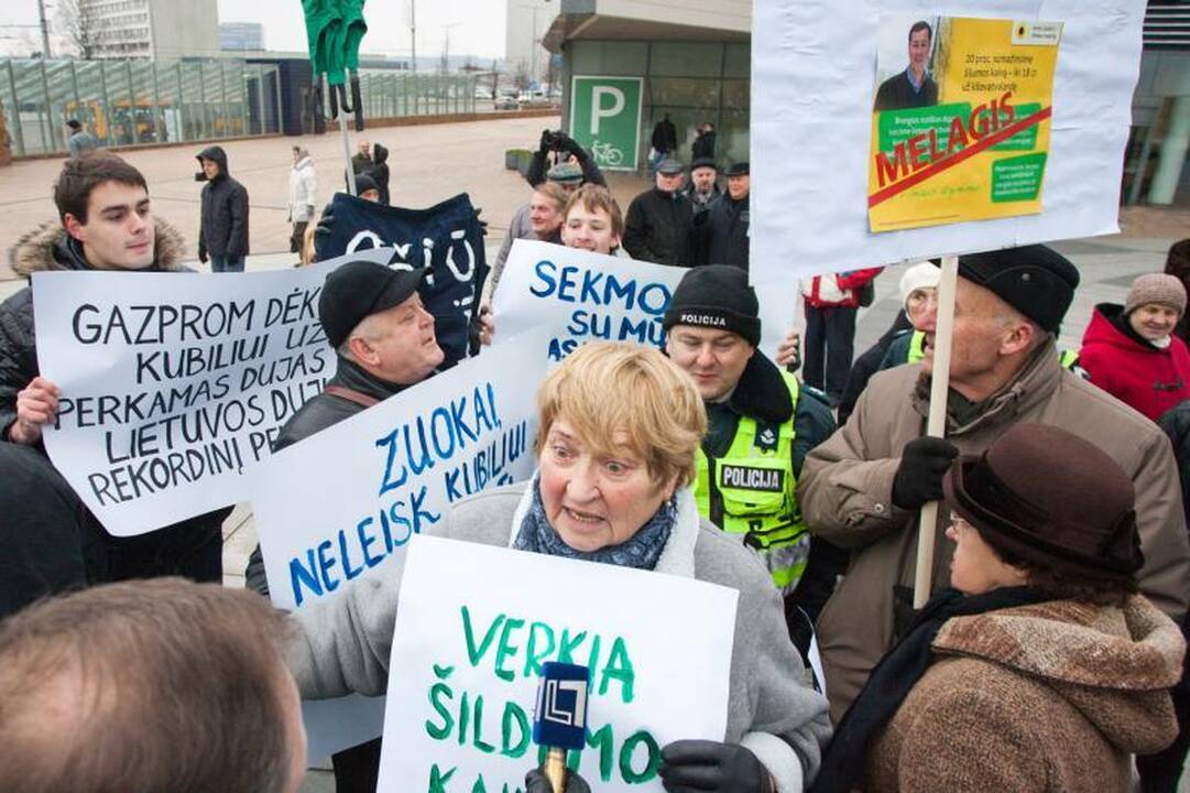 Pikete dėl šildymo – skirtingi požiūriai
