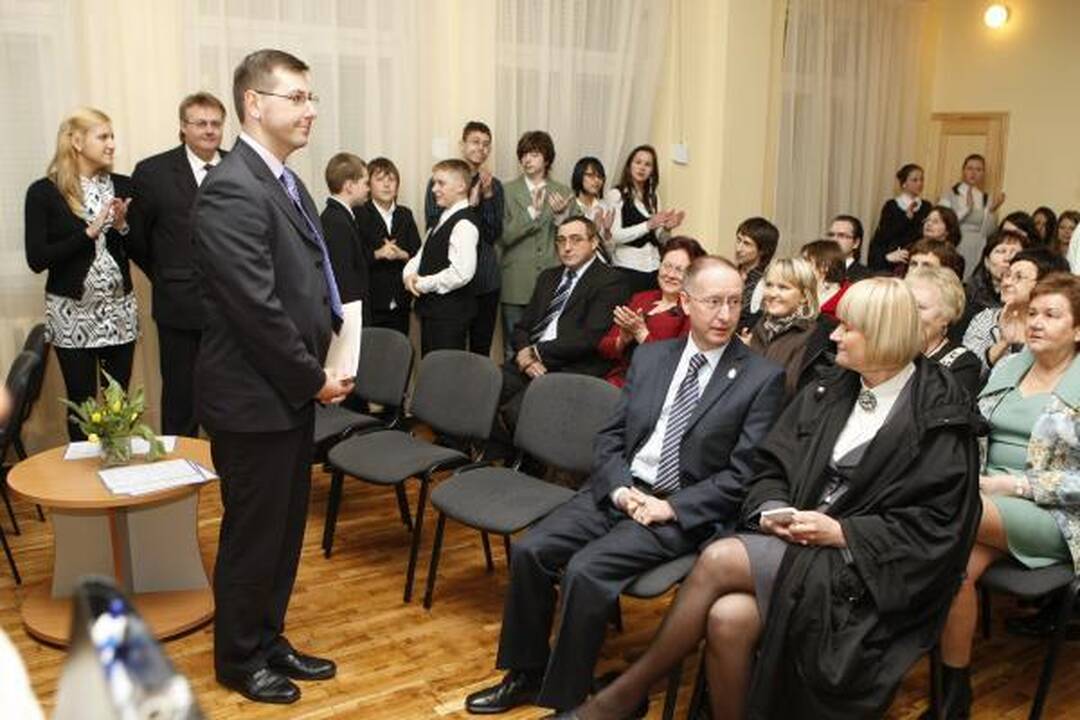 Švietimo ministras "Universa Via" sveikino su gimtadieniu
