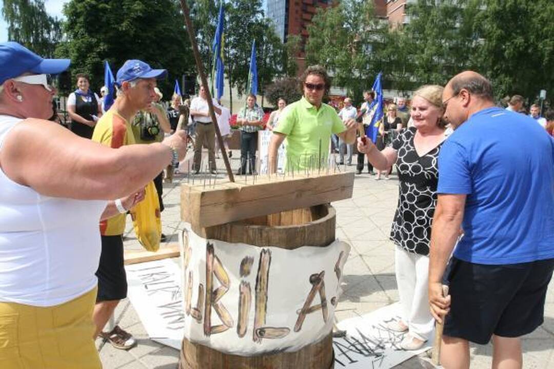 Klaipėdiečiai reikalavo ministrų atsistatydinimo