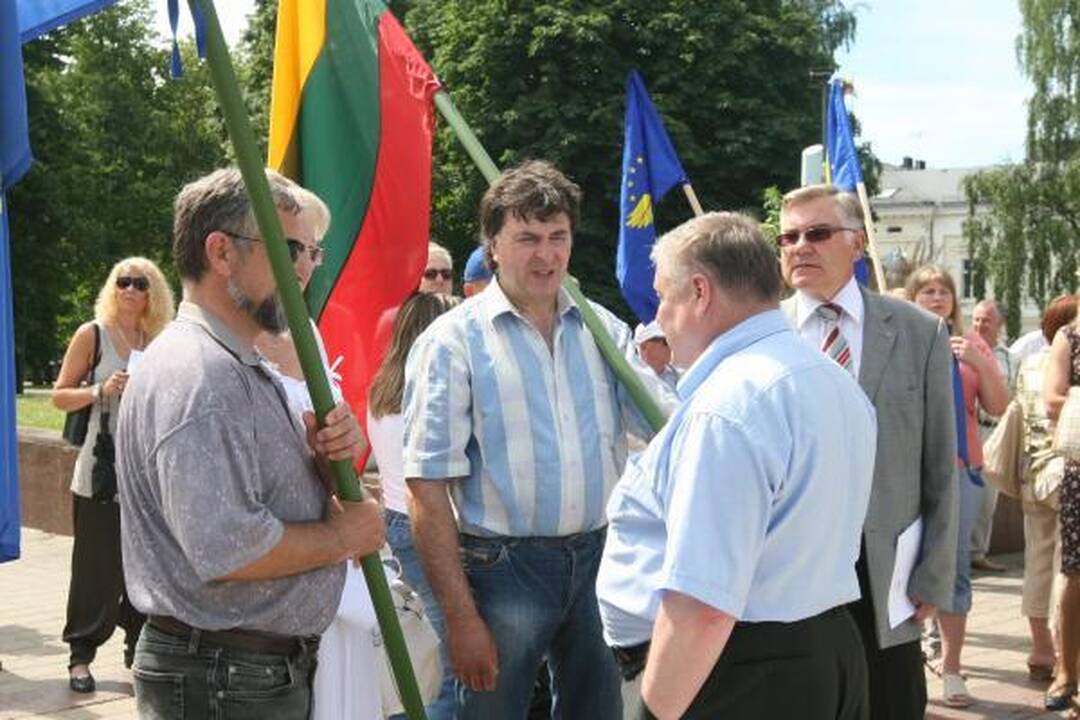 Klaipėdiečiai reikalavo ministrų atsistatydinimo