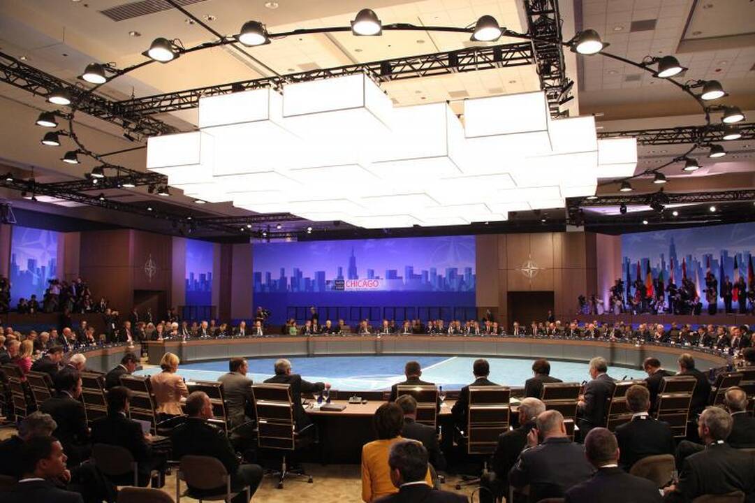 Prezidentė NATO partnerius įspėjo dėl Karaliaučiaus militarizavimo