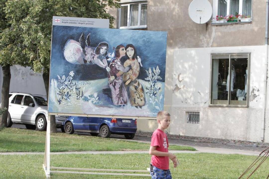 Švenčiančios Klaipėdos skvere – tarptautinė lauko tapybos paroda