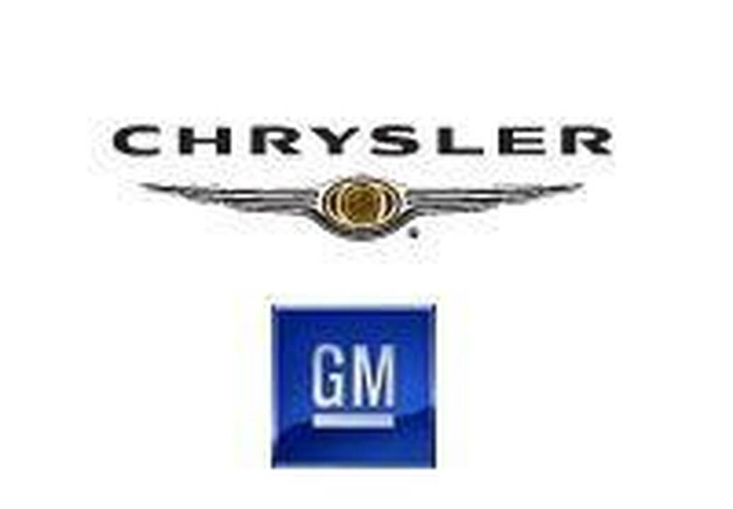 „Chrysler“ atšaukia automobilius
