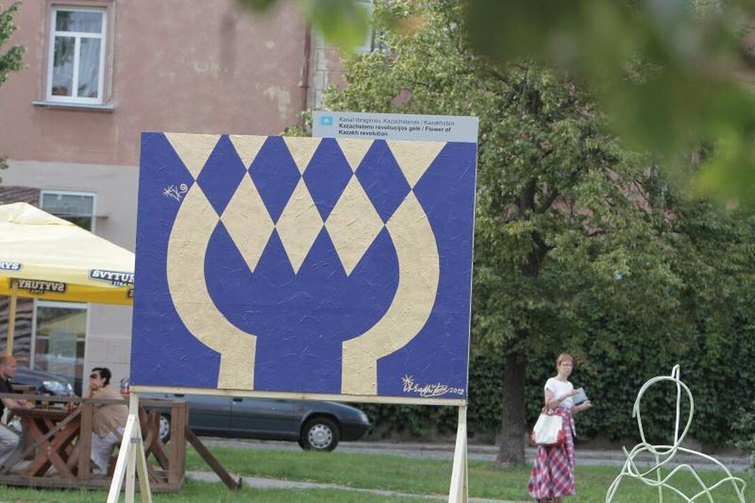 Švenčiančios Klaipėdos skvere – tarptautinė lauko tapybos paroda