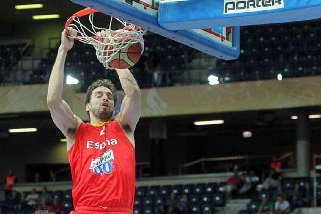 R.Fernandez: pasitempti turiu ir aš, ir Pau, ir Marcas