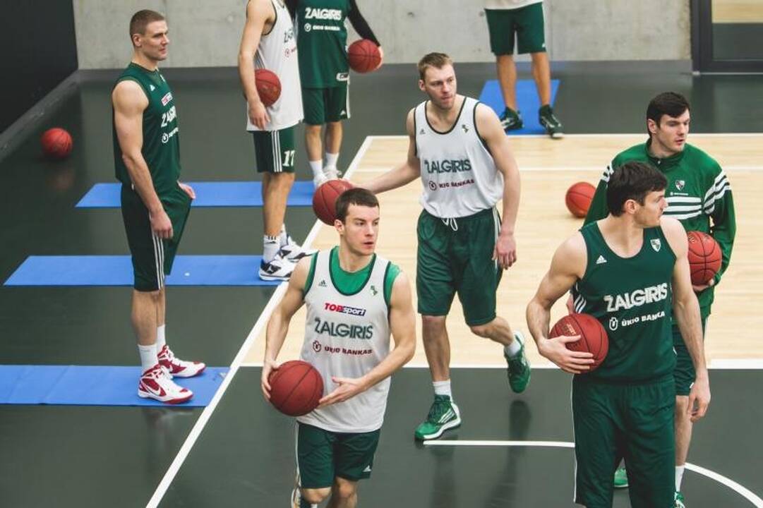 Žalgiriečiams taip ir nepavyko pavyti CSKA (74:87)