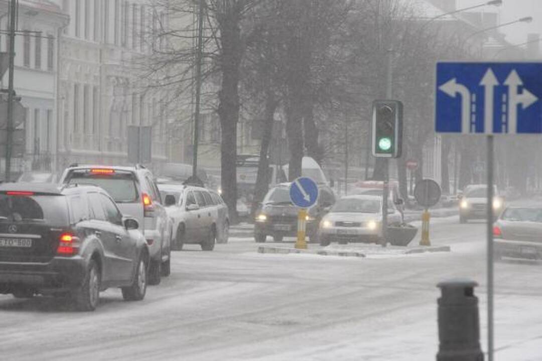 Klaipėdos kelininkams ir vairuotojams pūgos išbandymas