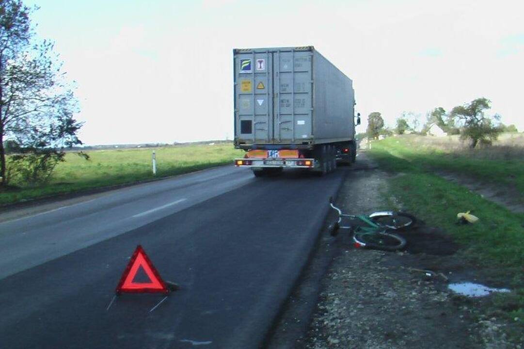 Klaipėdos rajone vėjo gūsis partrenkė dviratininką