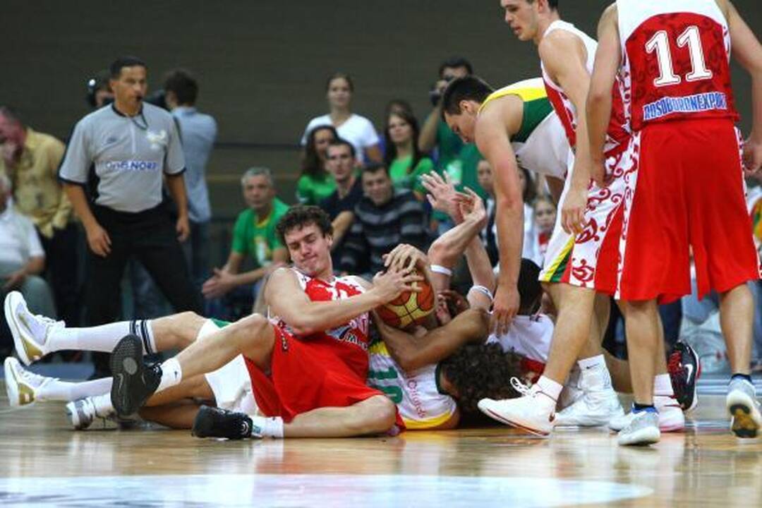 Lietuvos krepšininkai vėl įveikė Europos čempionus