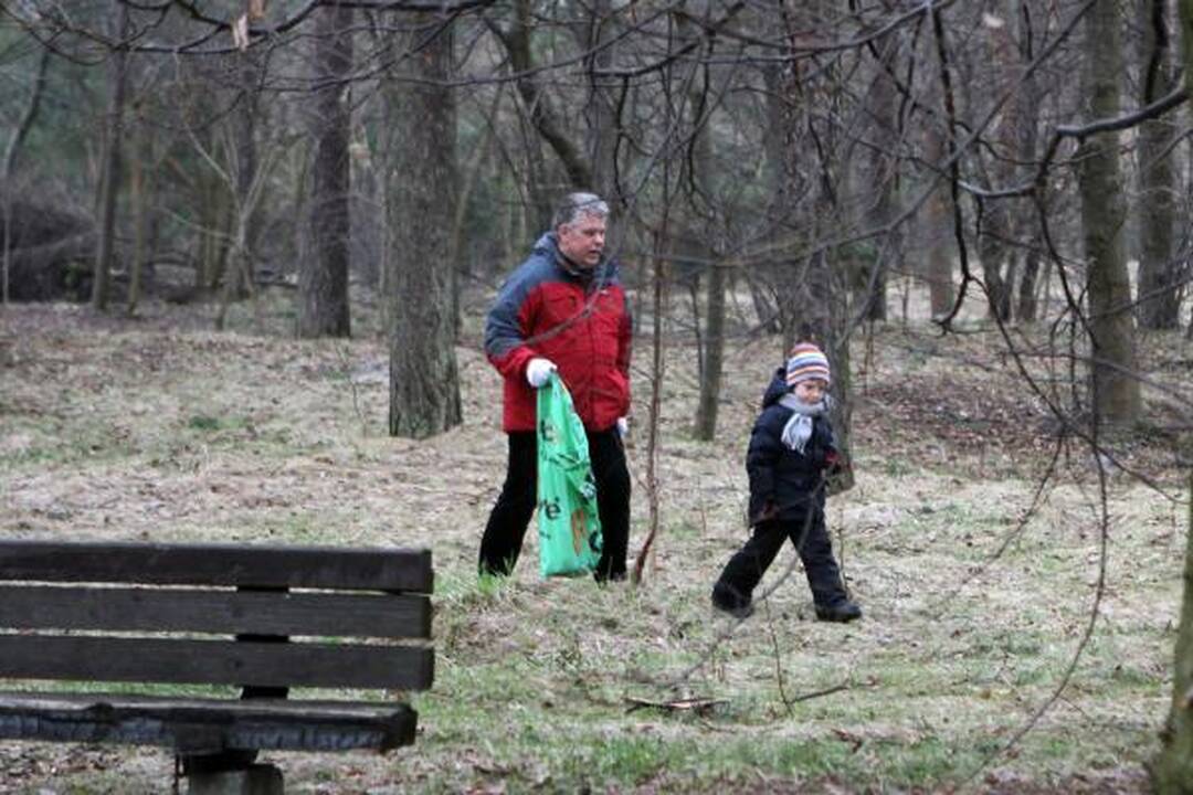 Klaipėdą nuo šiukšlių gelbės talkininkai 