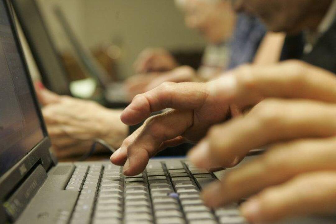 Bibliotekoms - kompiuterinės technikos už 3,3 mln. litų