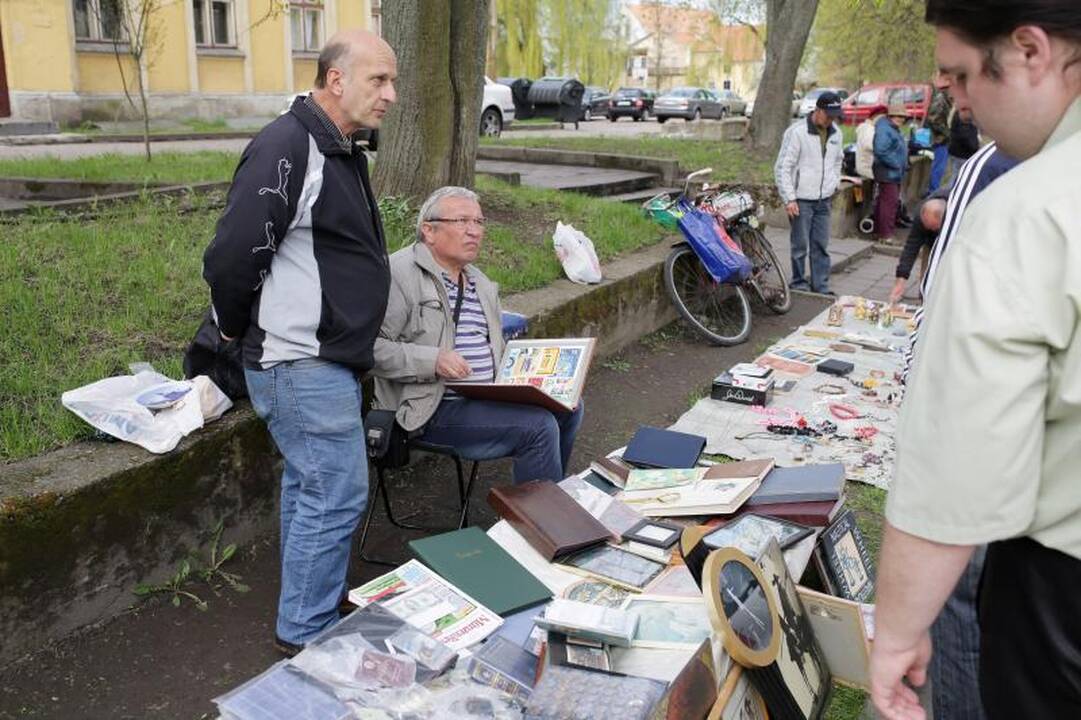 Klaipėdos senamiestyje atgimė blusų turgus