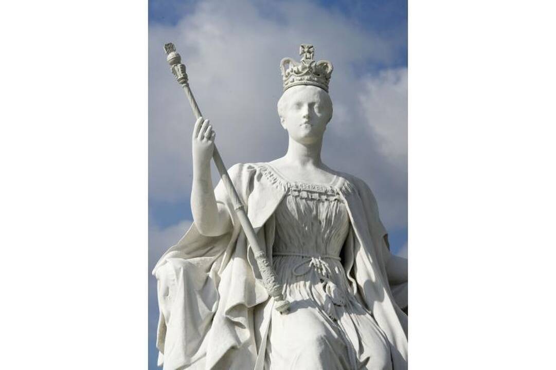 Vėl atidaromi Kensingtono rūmai, kuriuose gyveno princesė Diana
