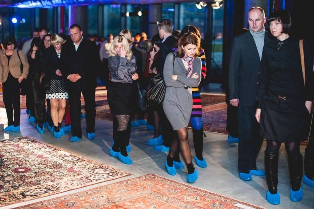 „Žalgirio“ arenoje duris atvėrė unikali persiškų kilimų paroda