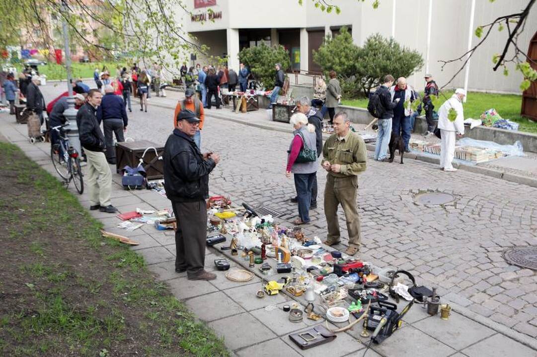 Klaipėdos senamiestyje atgimė blusų turgus