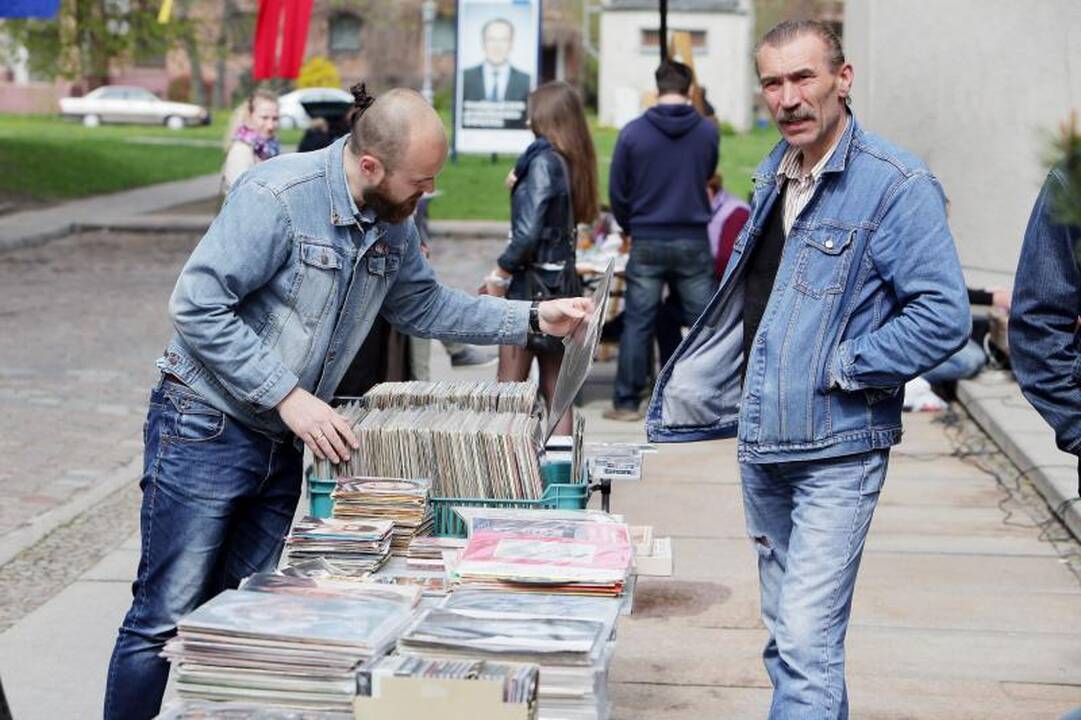 Klaipėdos senamiestyje atgimė blusų turgus