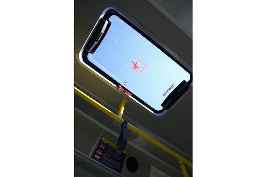 Vilniaus senamiesčio gatvėmis rieda 4 autobusai