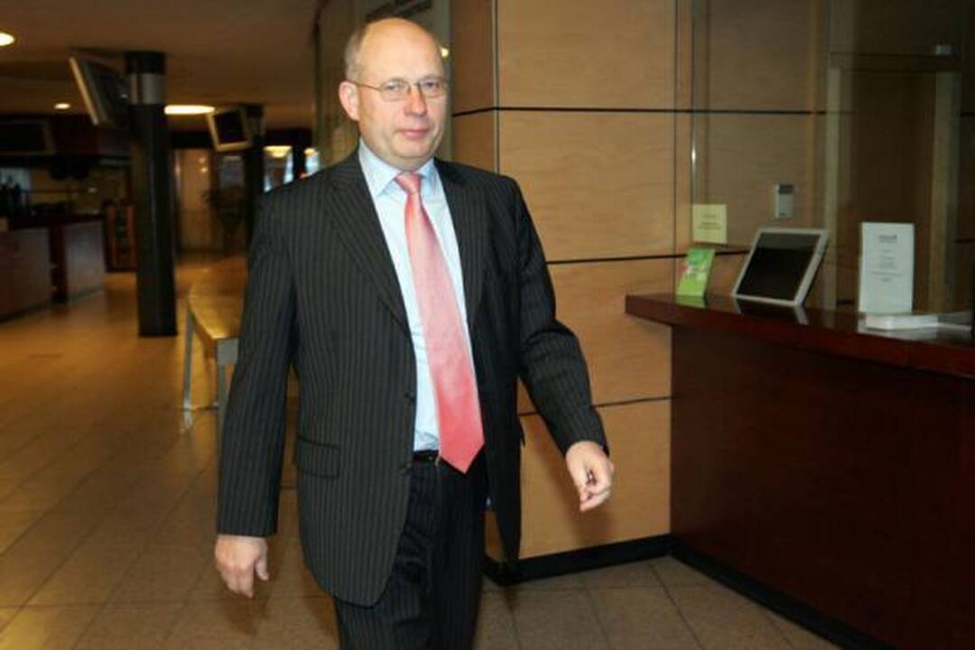 Sergantiems vėžiu - 2 milijonai litų