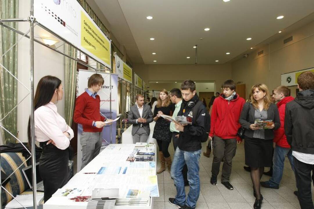 „Versli Lietuva“ sudomino jaunuosius klaipėdiečius  