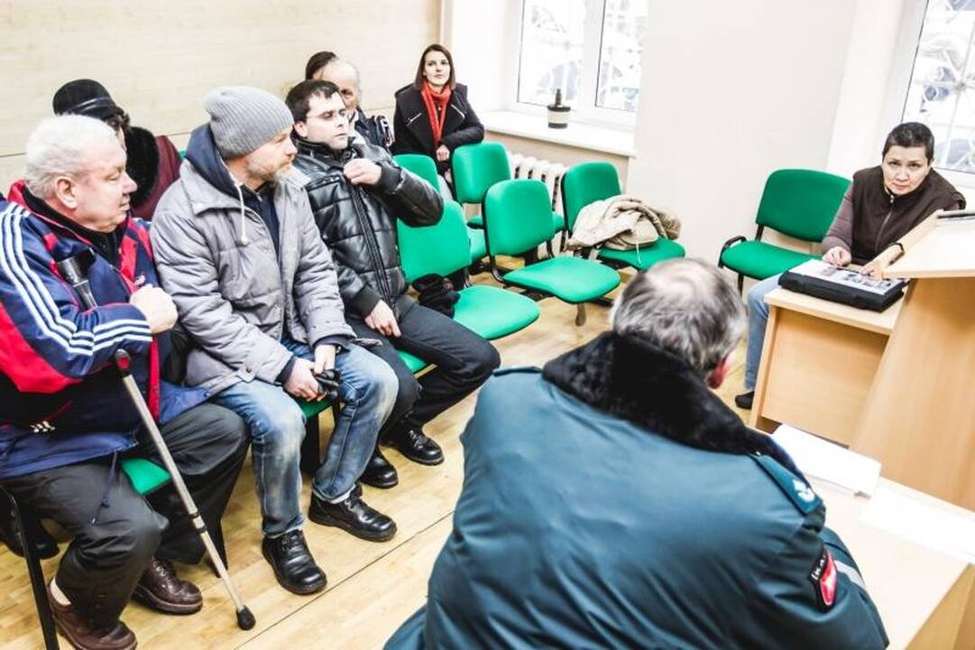 „Tiesos“ byla subyrėjo į šipulius: paauglės mama – išteisinta 
