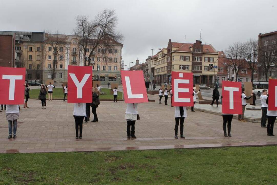 Klaipėdiečiai minėjo Pasaulinę AIDS dieną (atnaujinta)  