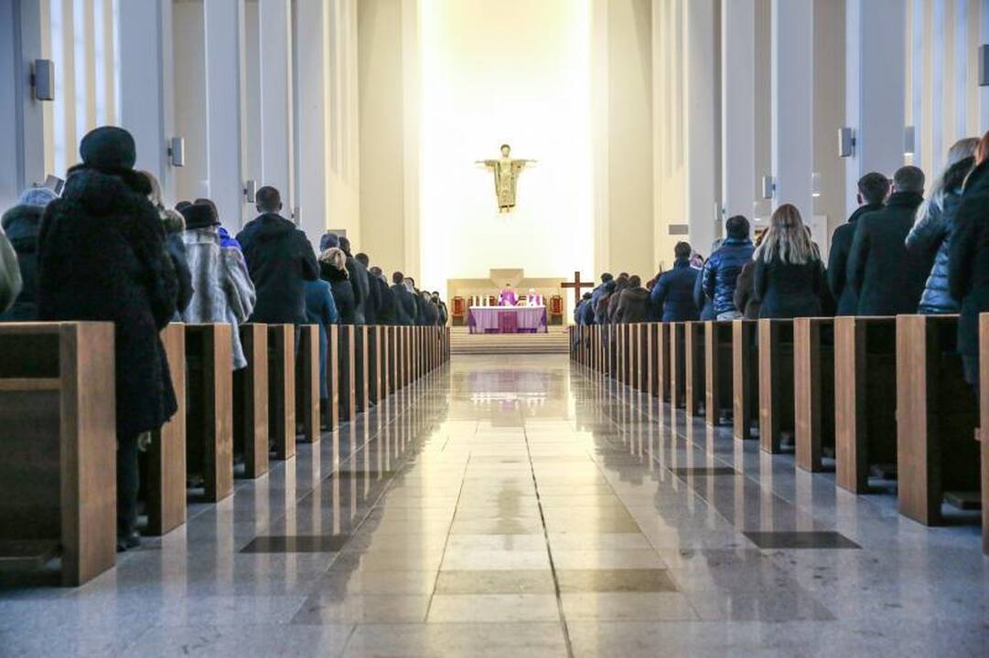 Draugai šv. Mišiose pagerbė I. Matijošaitienės atminimą