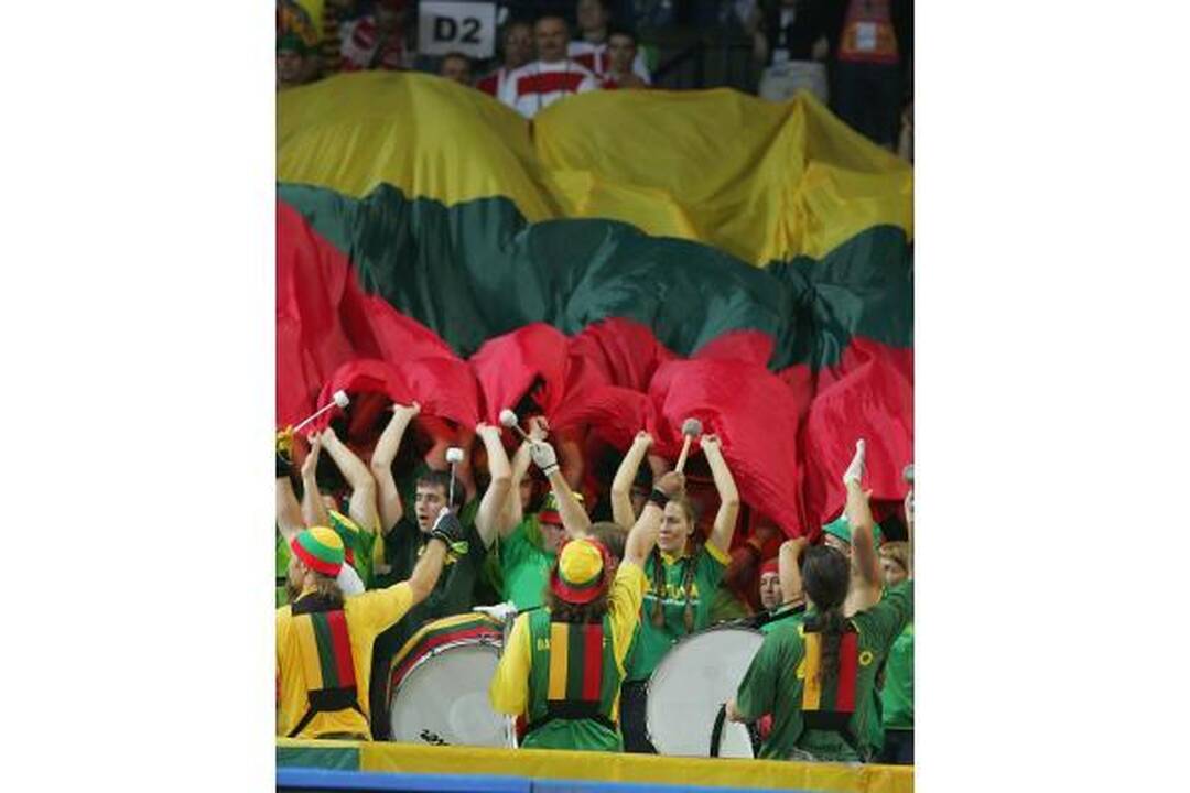 Europos čempionato starte - Lietuvos krepšininkų nesėkmė