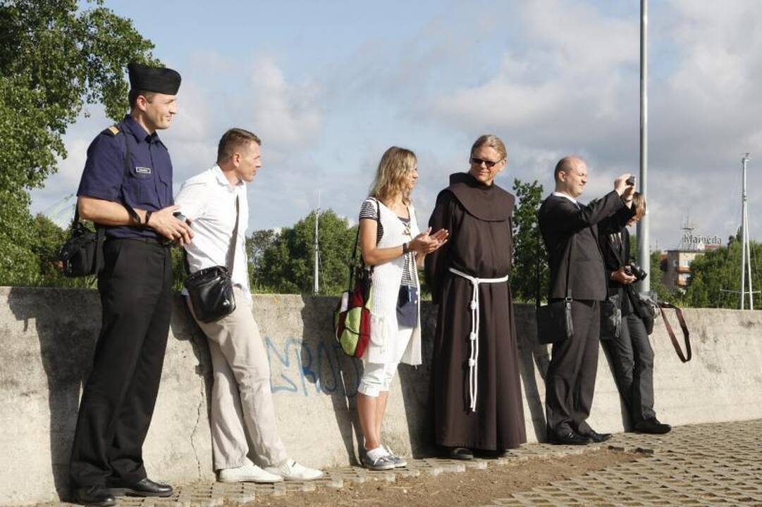 Klaipėdos jubiliejui – iškilminga vėliavos pakėlimo ceremonija