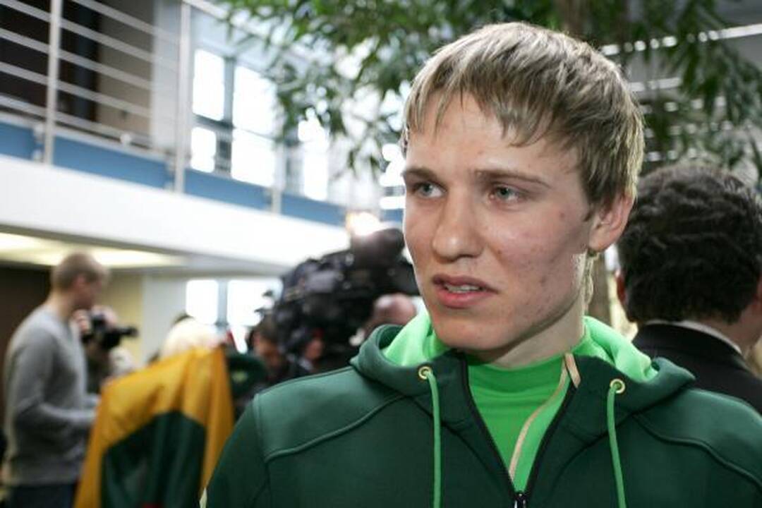 Užduotis slidininkams - grįžus iš Vankuverio neraudonuoti