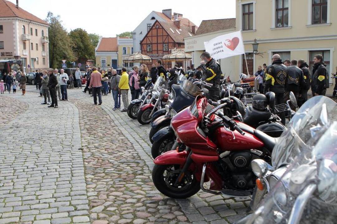 Pajūrio baikeriai kvietė į Pasaulinei širdies dienai skirtą šventę