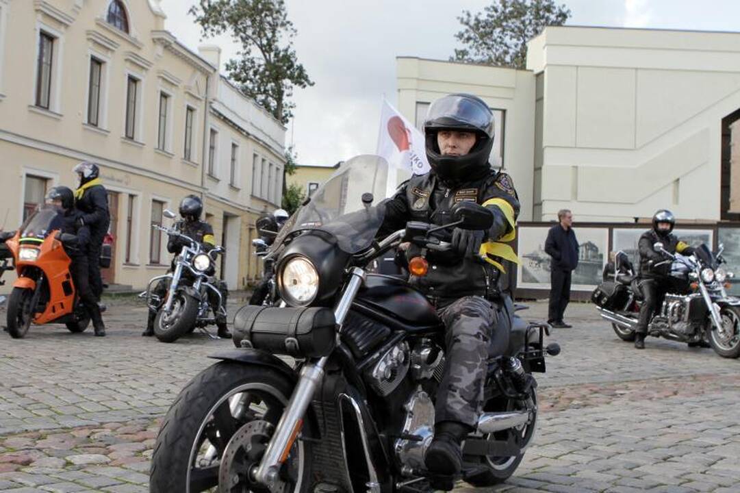 Pajūrio baikeriai kvietė į Pasaulinei širdies dienai skirtą šventę
