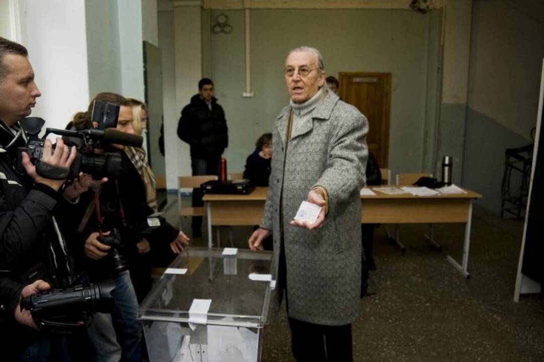 Kaune balsavęs V.Romanovas pastebėjo pažeidimą
