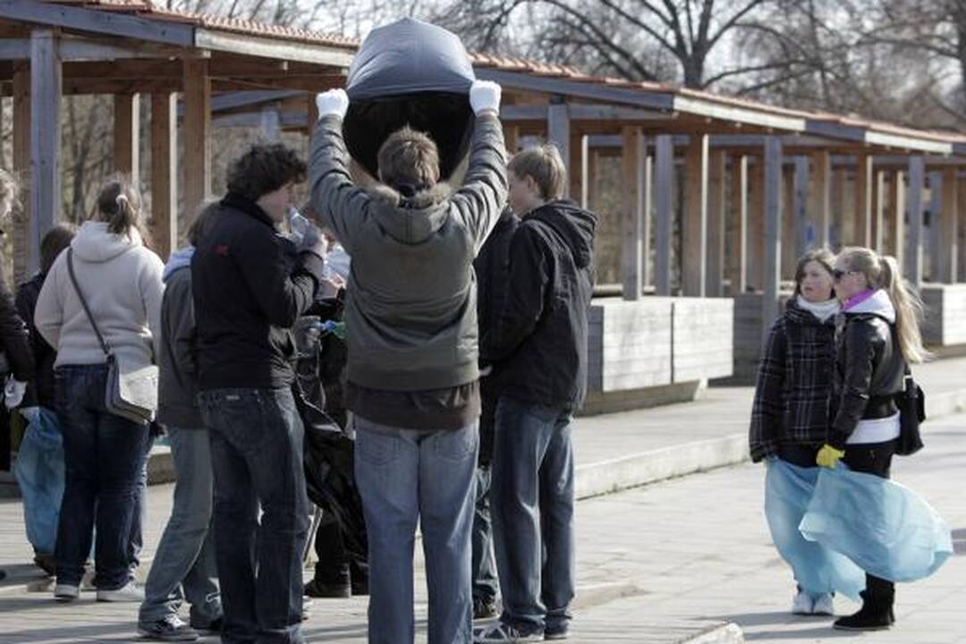 Aplinkos tvarkymo akcijos "Darom" metu rasti du lavonai