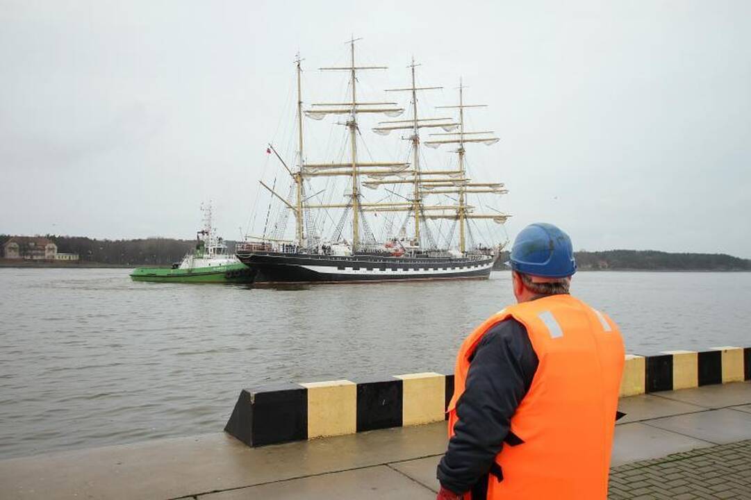 Klaipėda sulaukė burlaivio „Kruzenštern“