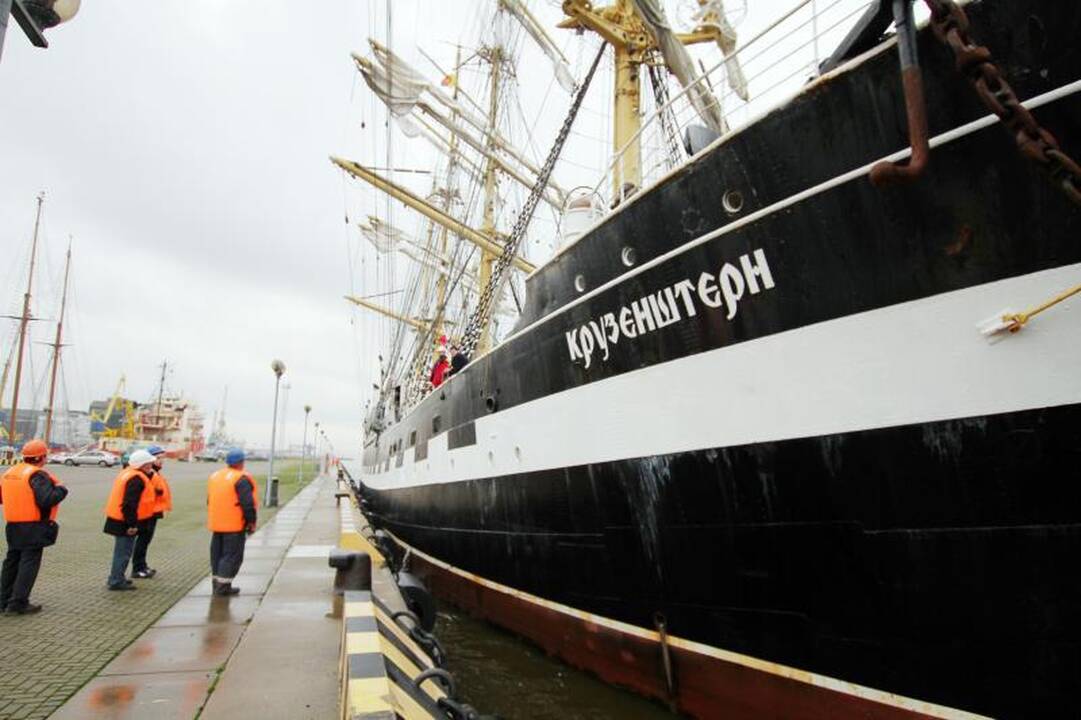Klaipėda sulaukė burlaivio „Kruzenštern“