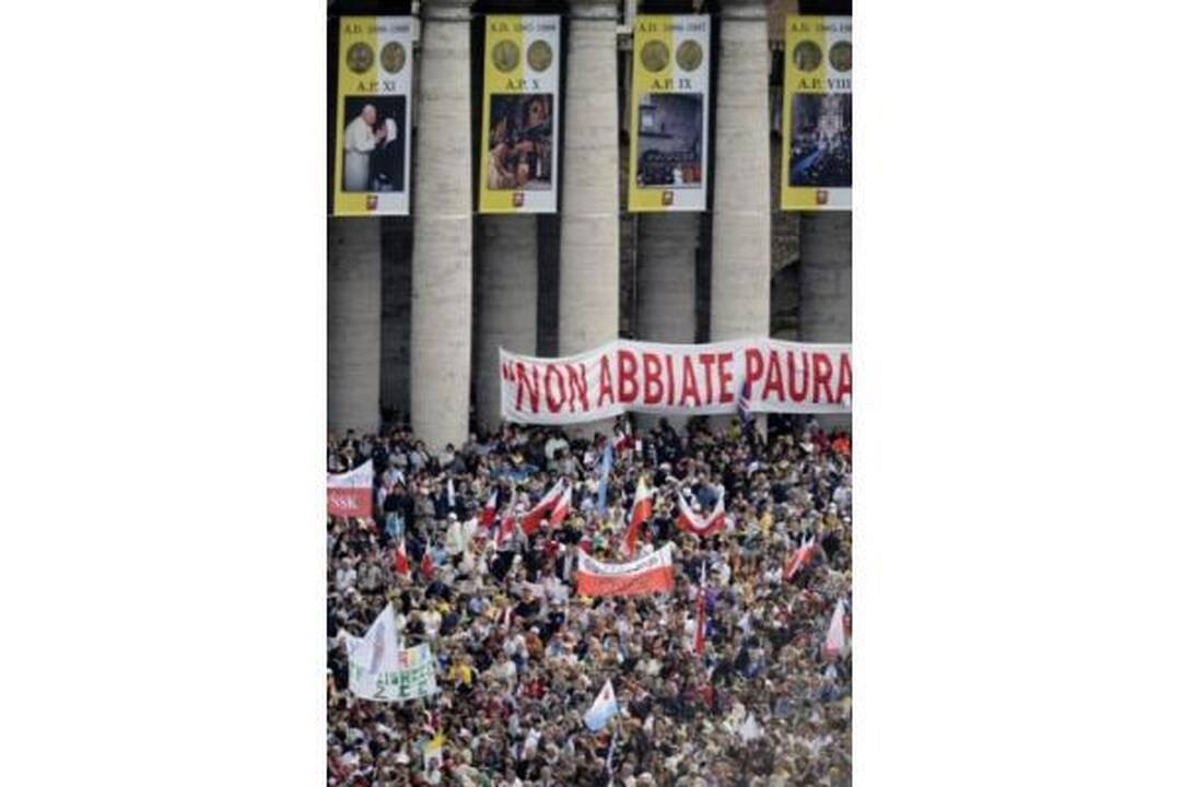 Jonas Paulius II paskelbtas palaimintuoju