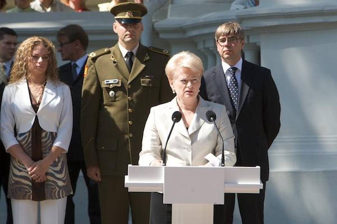A.Pocius inauguruotas kariuomenės vadu
